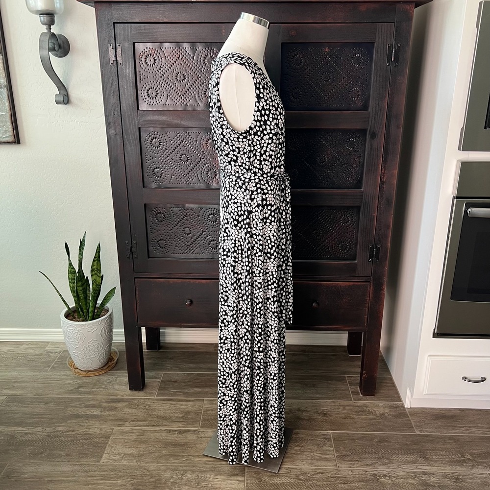 DKNY Ditzy Floral Sleeveless Maxi Dress Women's Size 10 Black & White Zipper Tie - Picture 3 of 11